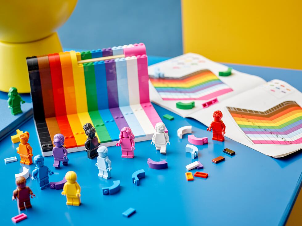 The 346-piece Lego set will go on sale June 1.