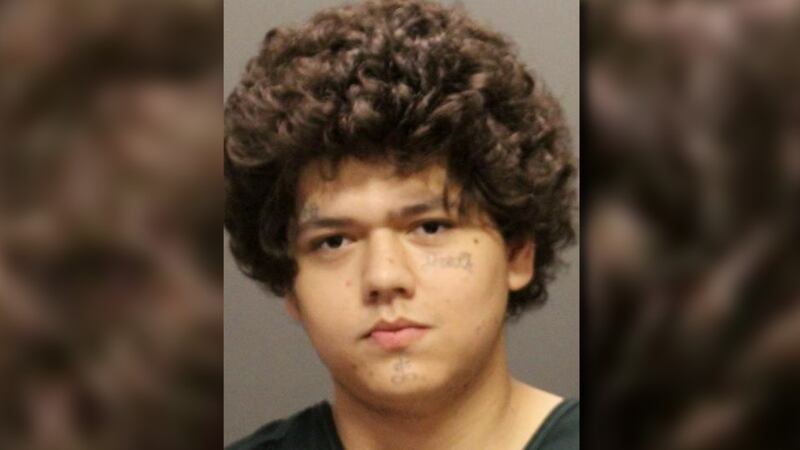 Man arrested in Sahuarita on charges he molested 12-year-old girl