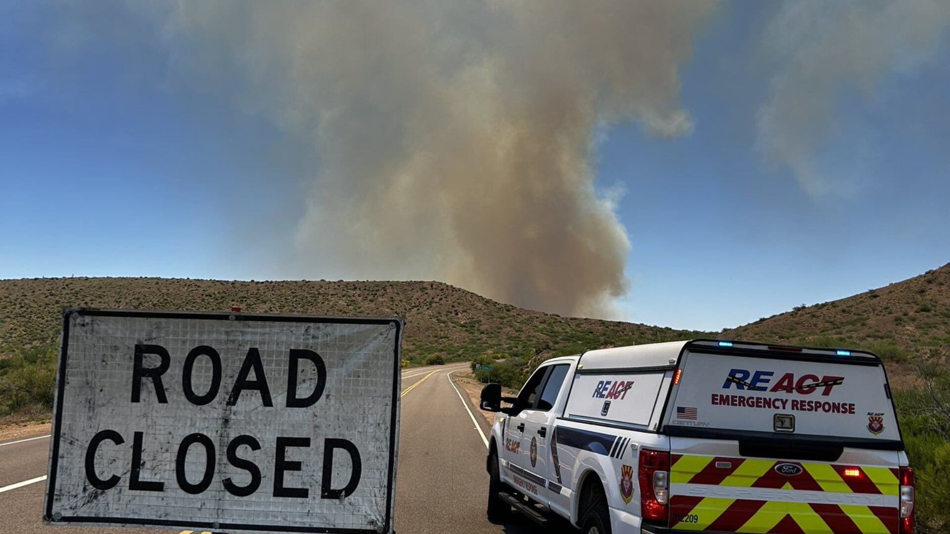 Wildcat Fire burns roughly 500 acres near Vista Verde - Vimarsana News